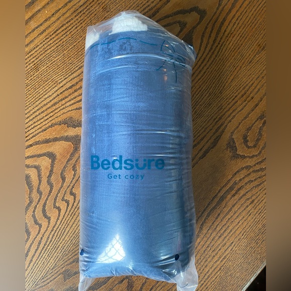 NEW Bedsure Get Cozy Navy Blue Hooded Wearable Blanket - Picture 6 of 7